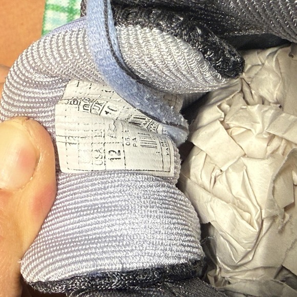 Brooks Shoes Womens Size 12 Black Gray Purple Ariel 18 Running Support Stability - Picture 7 of 8